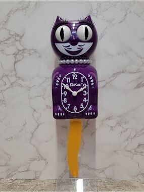 Boysenberry Gold Lady KIT-CAT CLOCK KAT KLOCK
